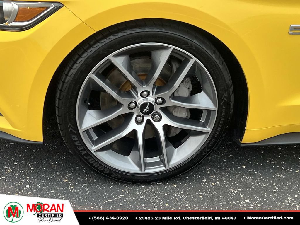 Used 2016 Ford Mustang GT Premium w/ Equipment Group 401A RWD image 10