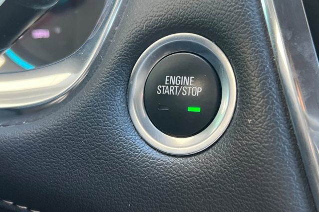 Used 2023 Chevrolet Traverse LT image 29