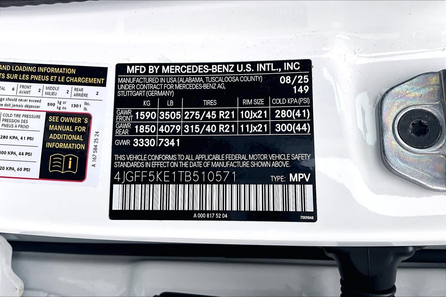 Certified 2026 Mercedes-Benz GLS 450 4MATIC image 28