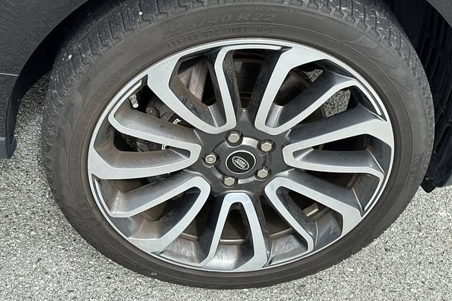 Used 2020 Land Rover Range Rover HSE AWD/4WD image 4