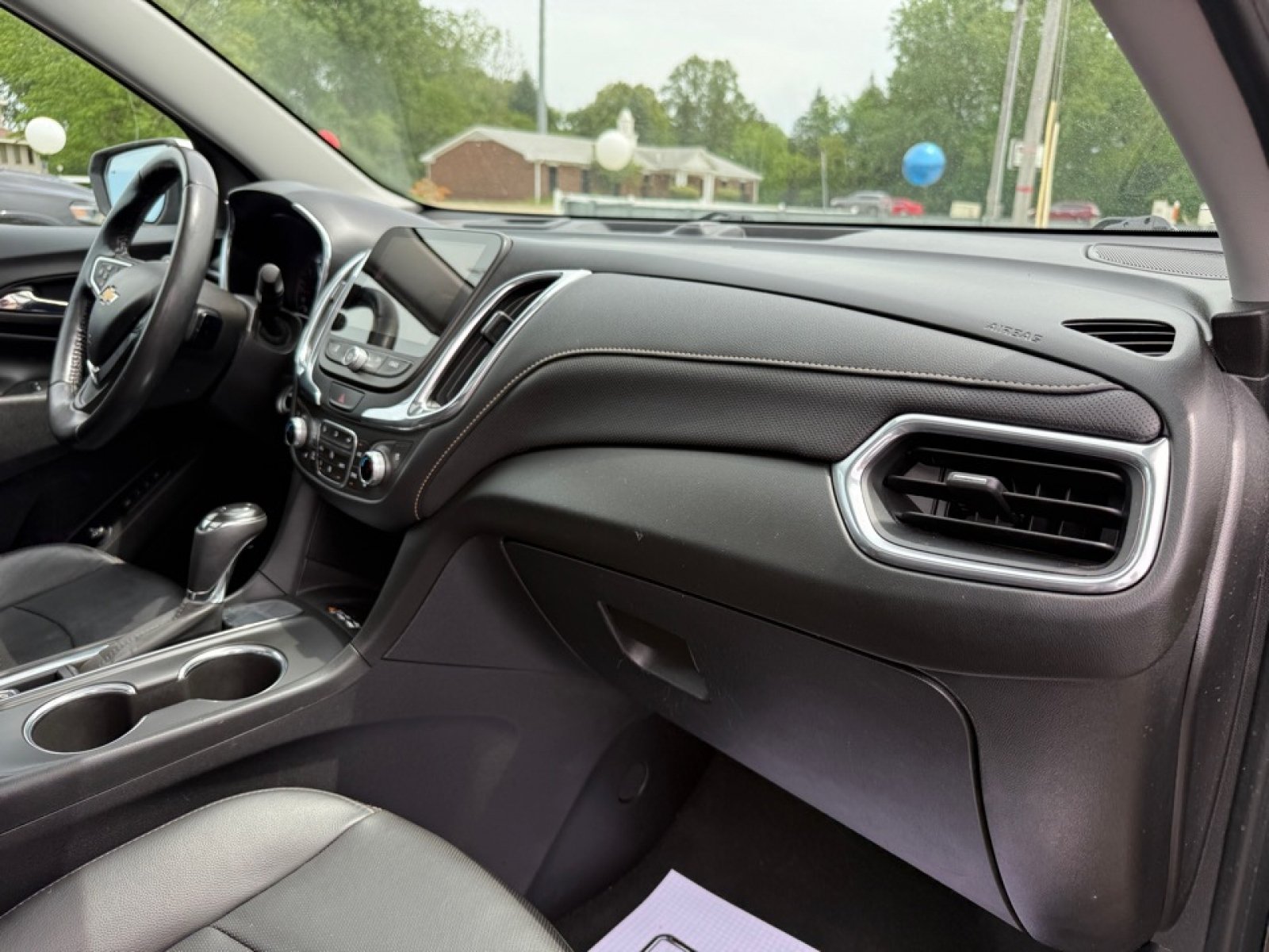 Used 2019 Chevrolet Equinox Premier FWD image 24