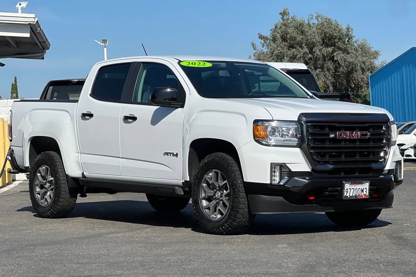 Used 2022 GMC Canyon AT4 w/ Trailering Package AWD/4WD image 2