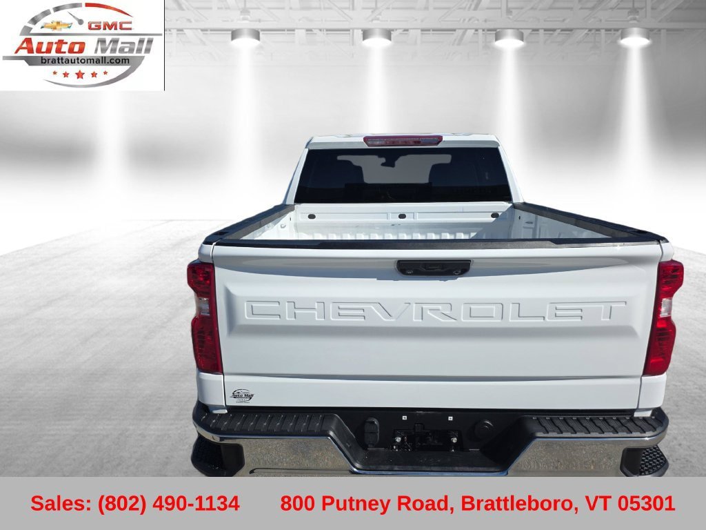 Used 2023 Chevrolet Silverado 1500 LT AWD/4WD image 8