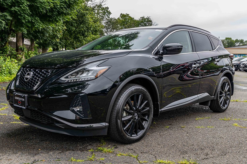 Certified 2024 Nissan Murano SV w/ SV Midnight Edition Package image 3