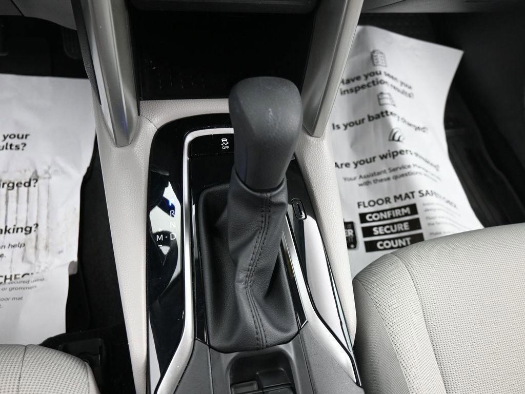 Used 2023 Toyota Corolla Cross L image 22