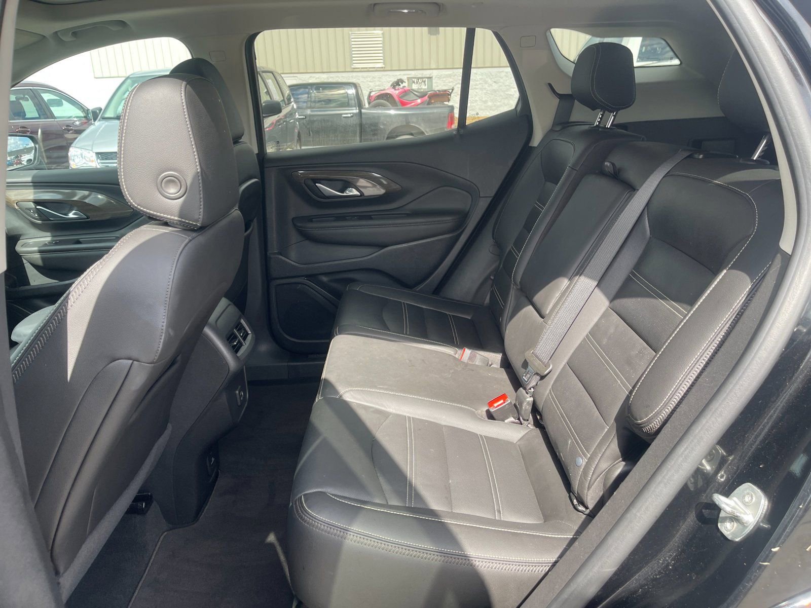 Used 2023 GMC Terrain Denali image 14