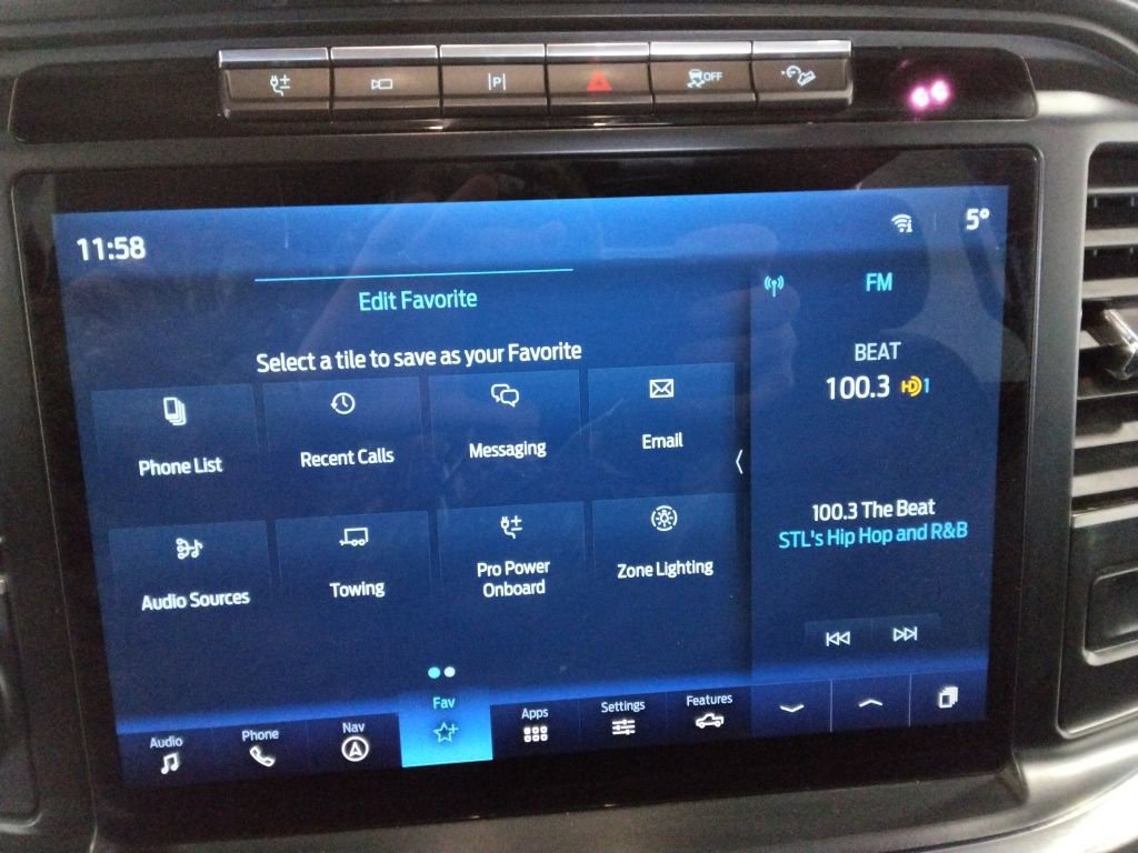 Used 2021 Ford F150 Lariat w/ Equipment Group 502A High image 26