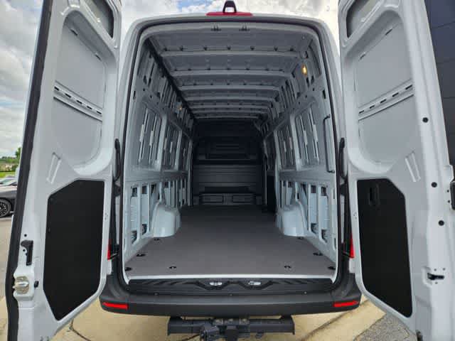 Used 2026 Mercedes-Benz Sprinter 2500 image 7