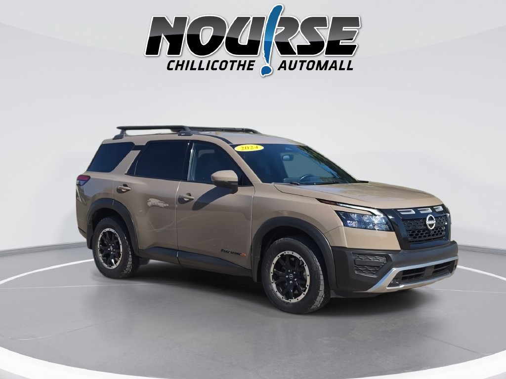 Used 2024 Nissan Pathfinder Rock Creek AWD/4WD image 2