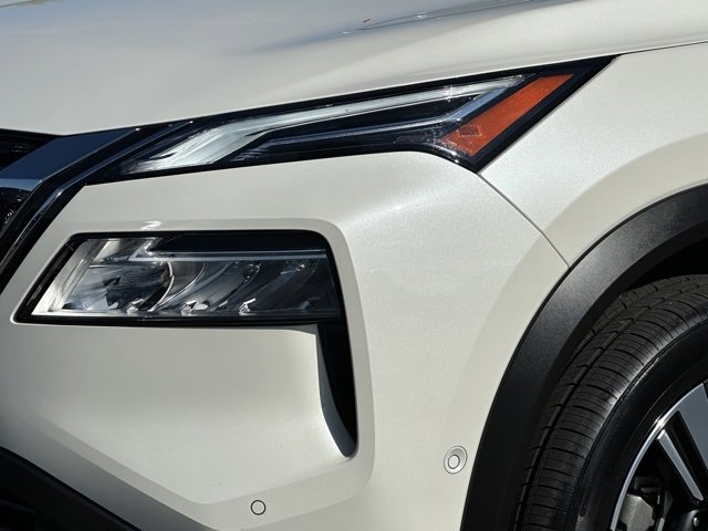 Certified 2023 Nissan Rogue Platinum image 8