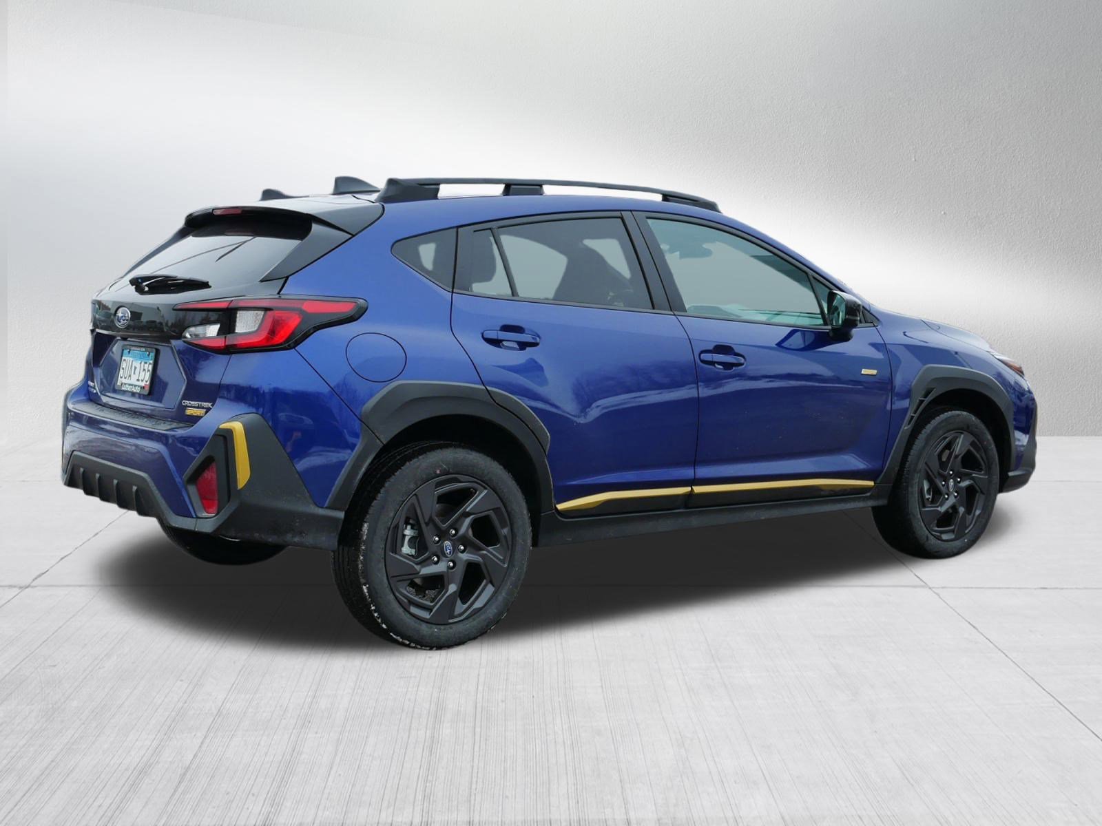 Used 2025 Subaru Crosstrek 2.5i Sport w/ Crosstrek Mirror Package image 7