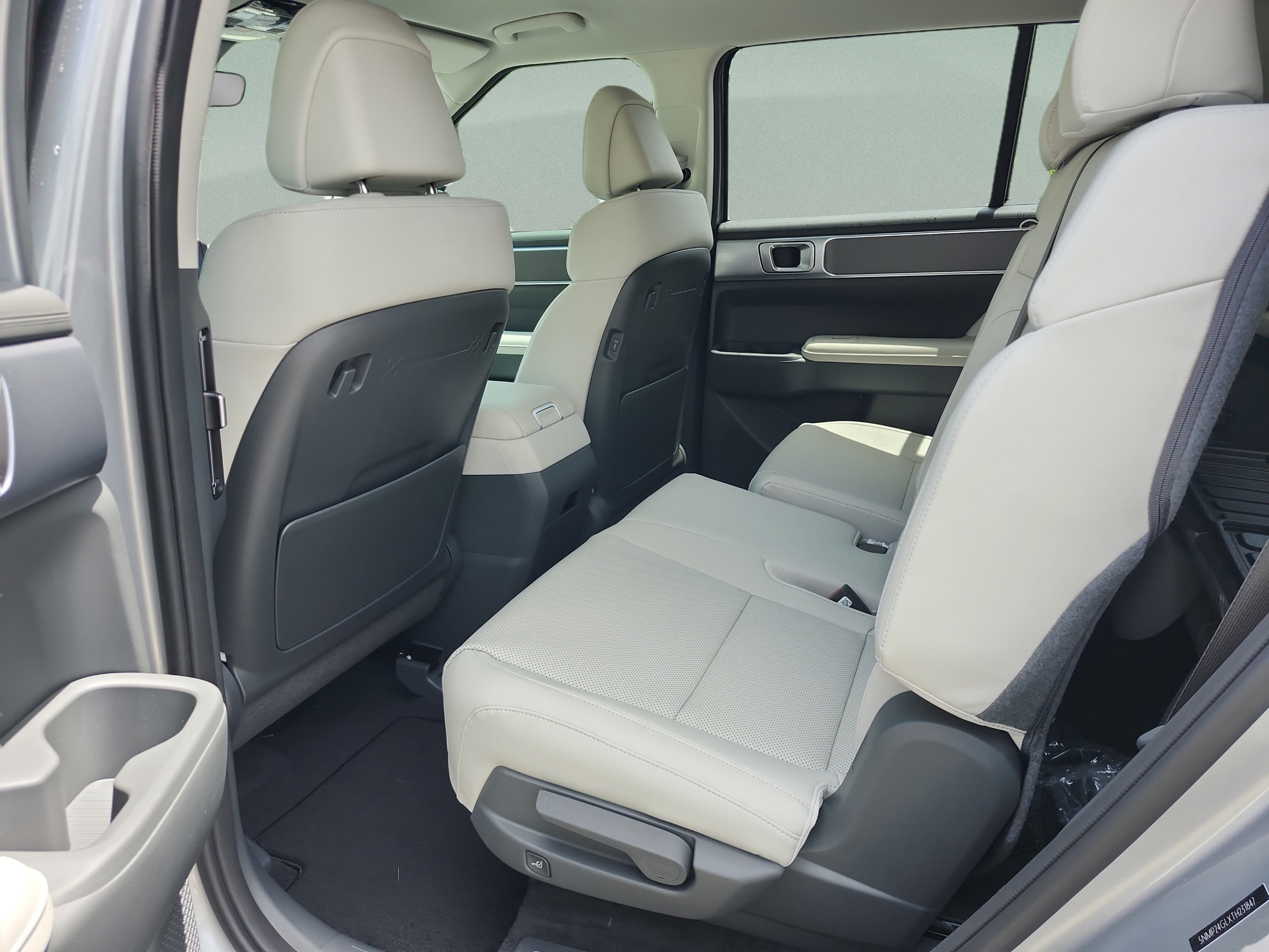 New 2026 Hyundai Santa Fe SEL FWD image 16