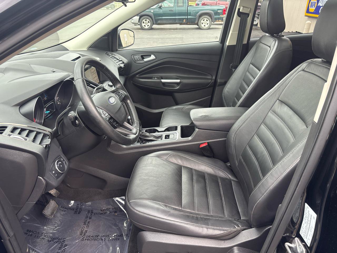 Used 2018 Ford Escape SEL AWD/4WD image 12