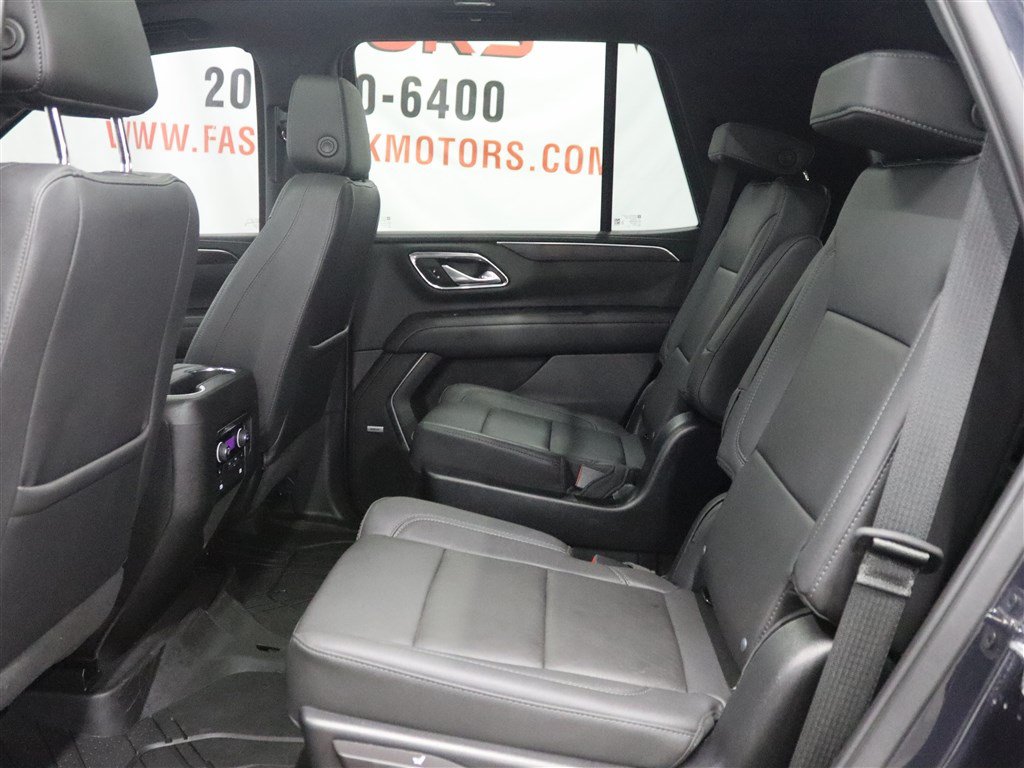Used 2023 Chevrolet Tahoe Z71 w/ Luxury Package AWD/4WD image 18
