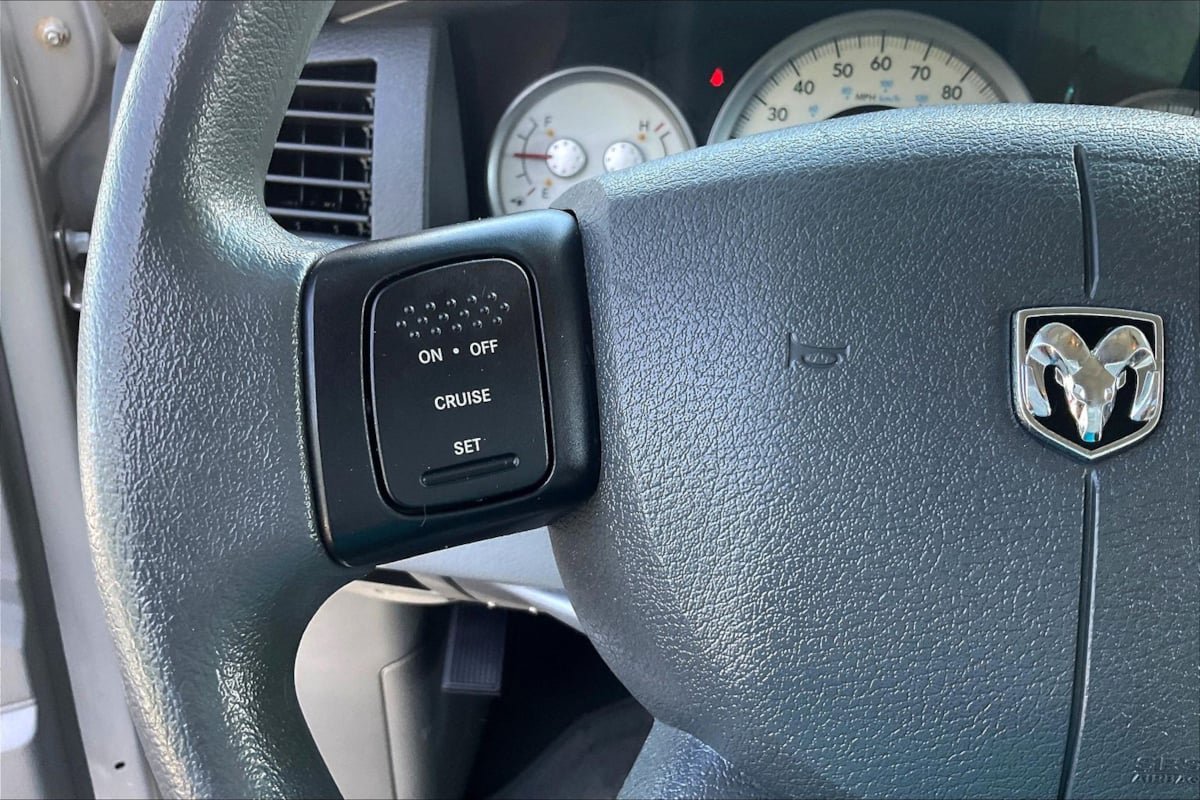 Used 2007 Dodge Durango SLT AWD/4WD image 11