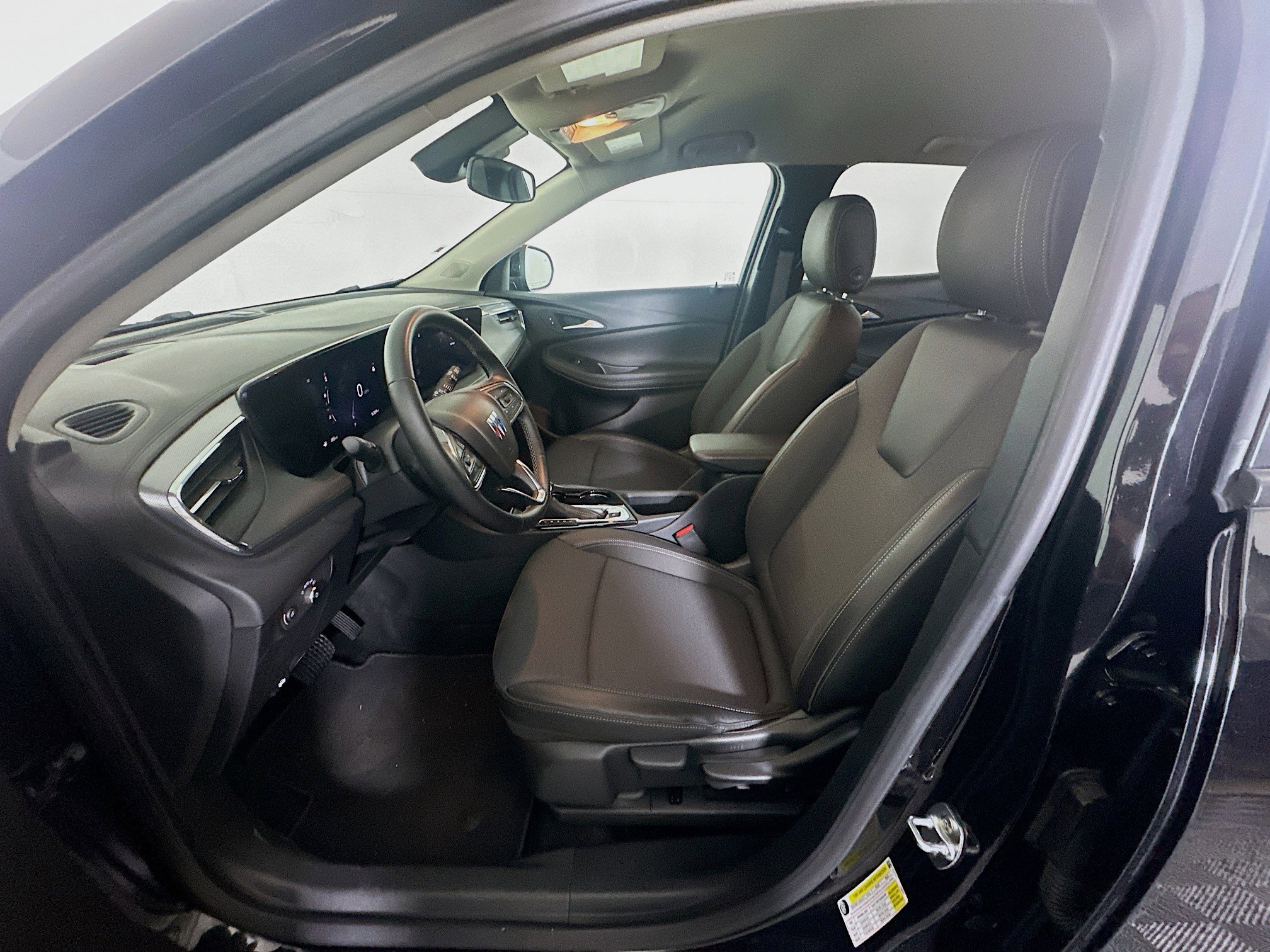 Used 2025 Buick Encore GX Preferred image 13