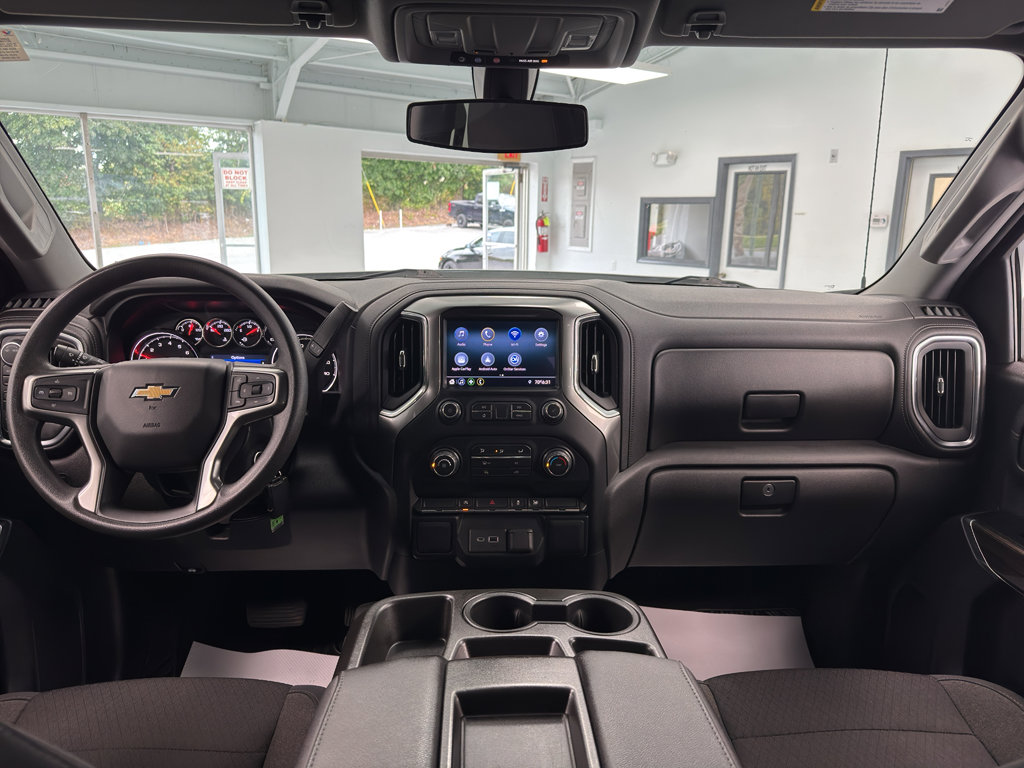 Used 2020 Chevrolet Silverado 1500 LT image 20