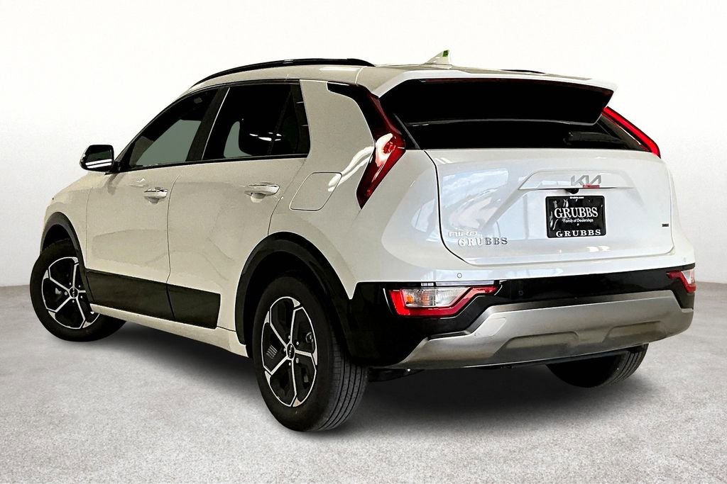 New 2025 Kia Niro SX image 4