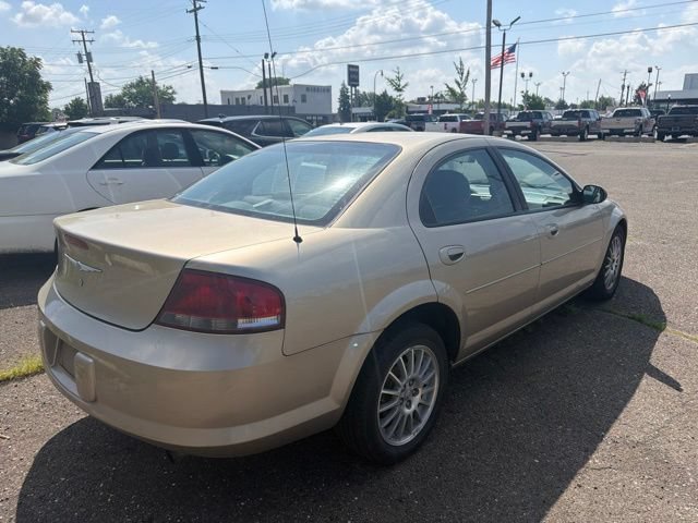 Used 2004 Chrysler Sebring LX FWD image 6