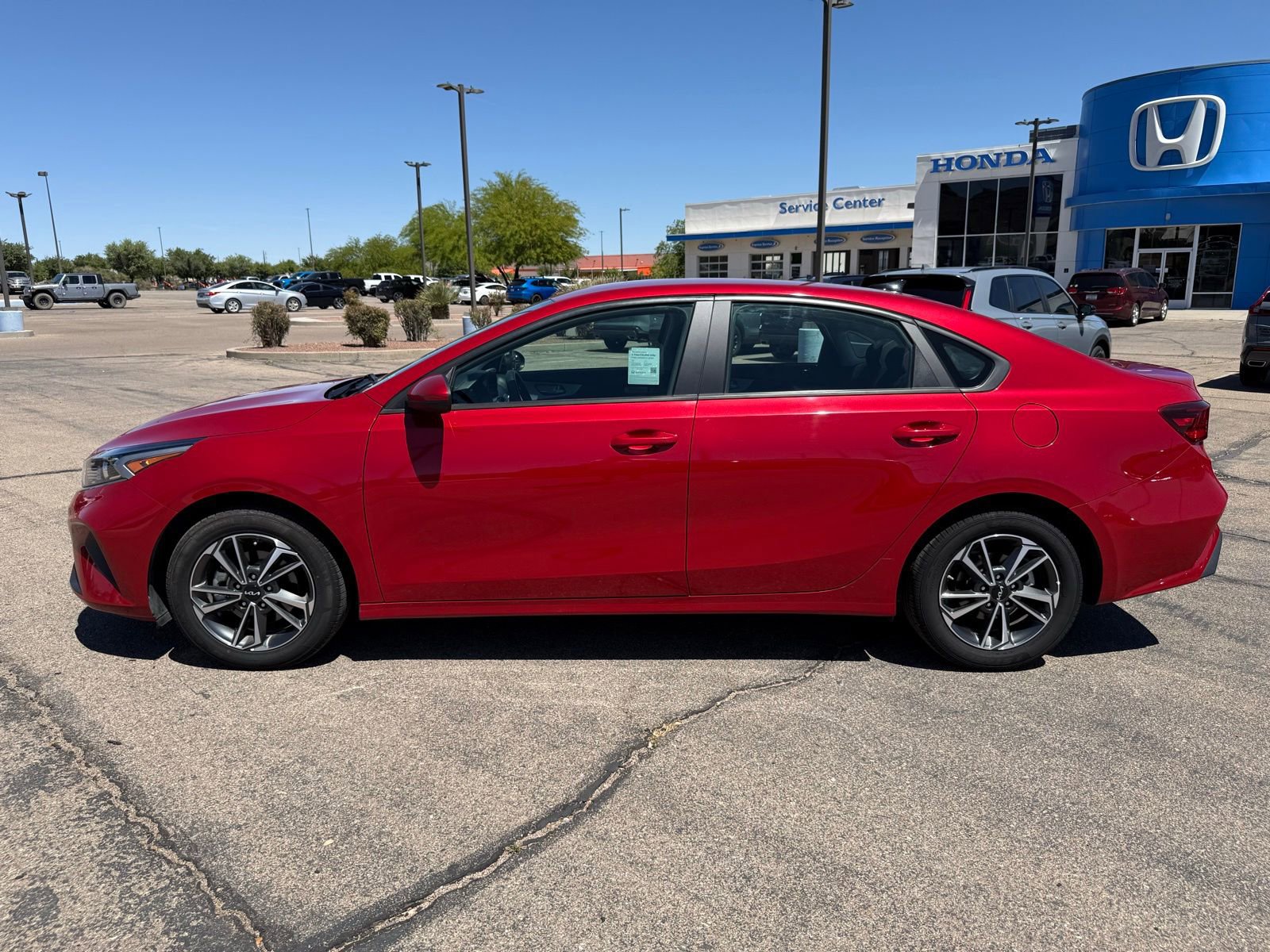 Used 2024 Kia Forte LXS FWD image 10