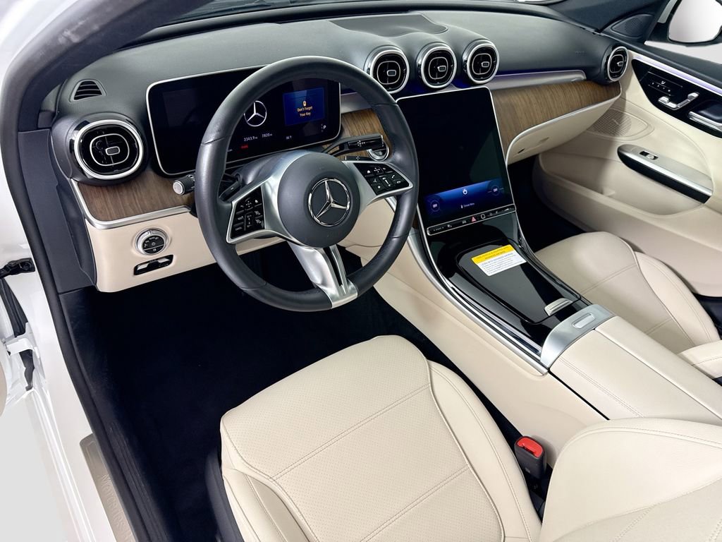Certified 2025 Mercedes-Benz C 300 Sedan image 9