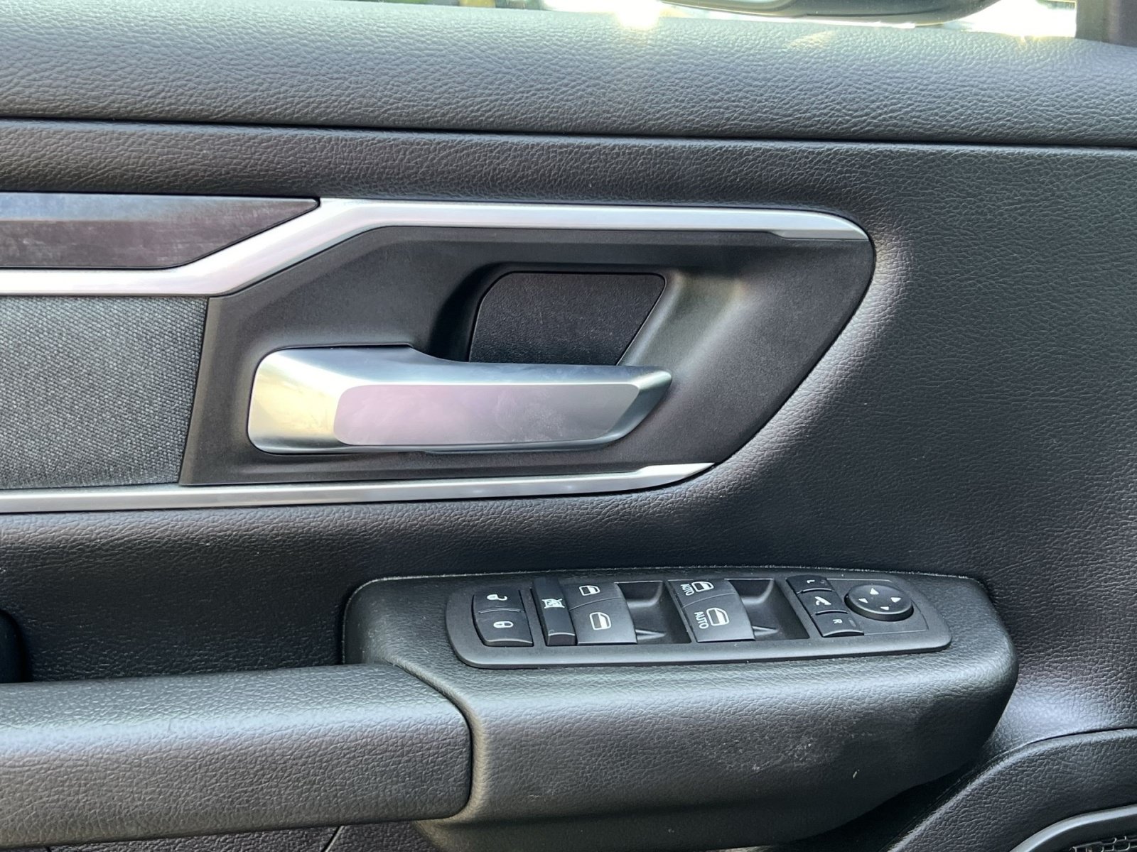 Used 2023 RAM 1500 Big Horn AWD/4WD image 20