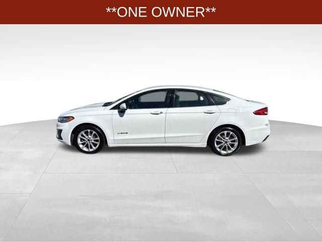 Used 2019 Ford Fusion SE FWD image 4