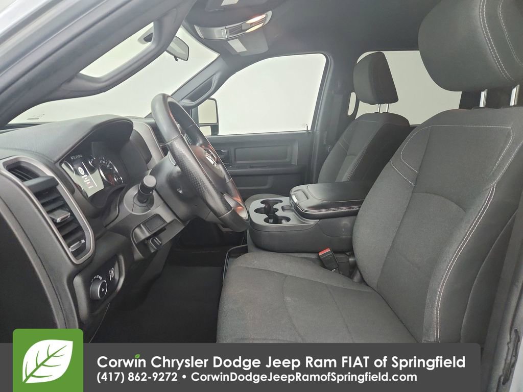 Used 2024 RAM 2500 Tradesman w/ Chrome Appearance Group image 19