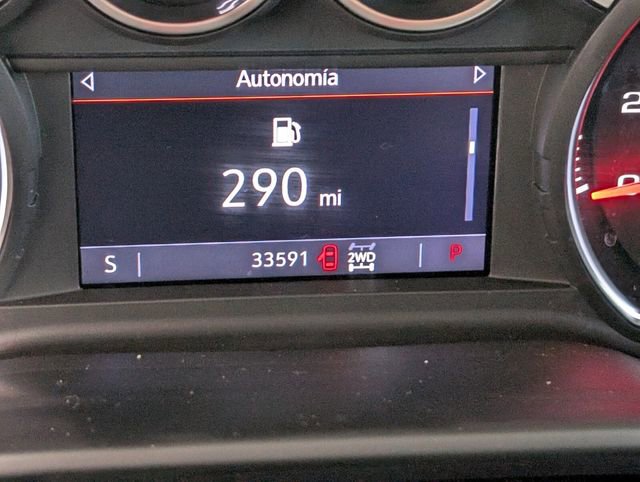 Used 2022 Chevrolet Silverado 2500 Custom w/ Custom Value Package image 22