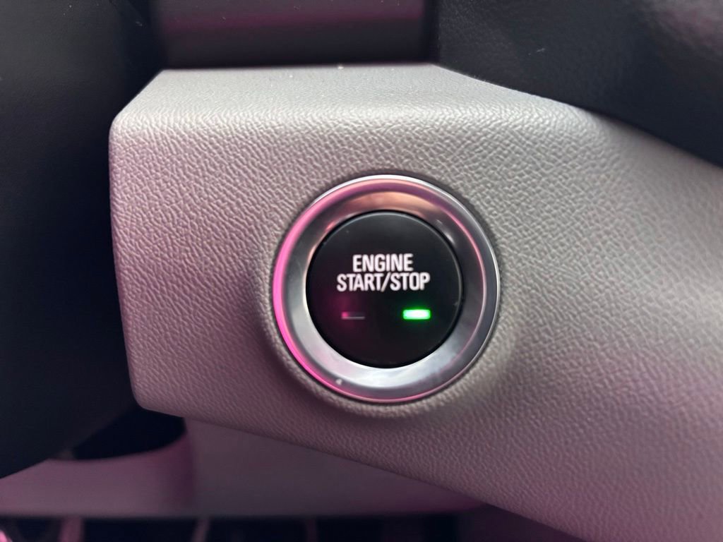 Used 2022 GMC Terrain SLT w/ LPO, Floor Liner Package FWD image 27