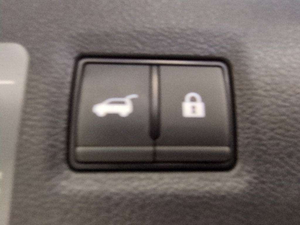 Used 2023 INFINITI QX50 Luxe image 31