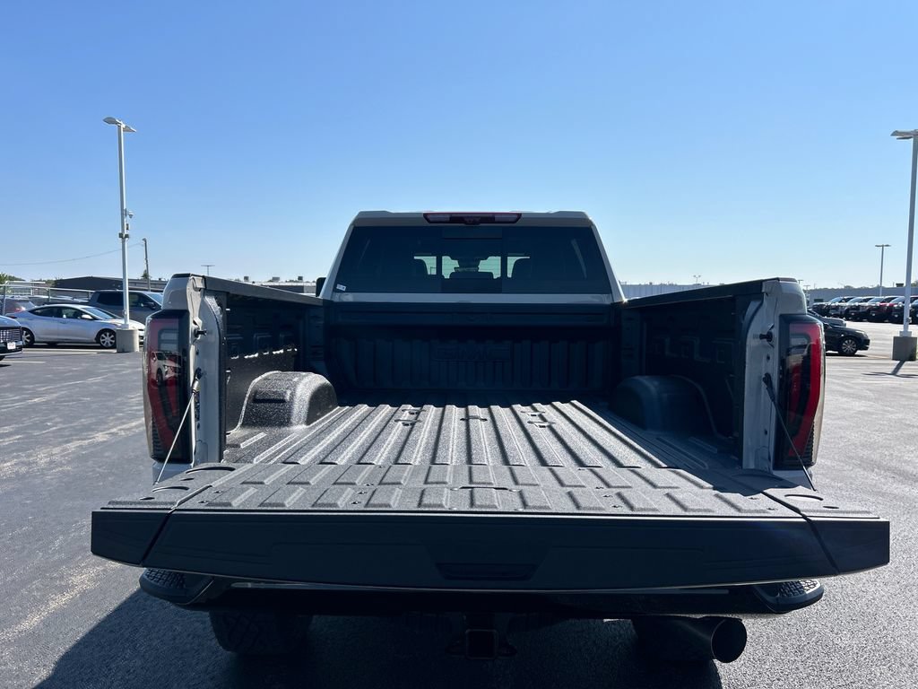 New 2026 GMC Sierra 2500 AT4X AWD/4WD image 40