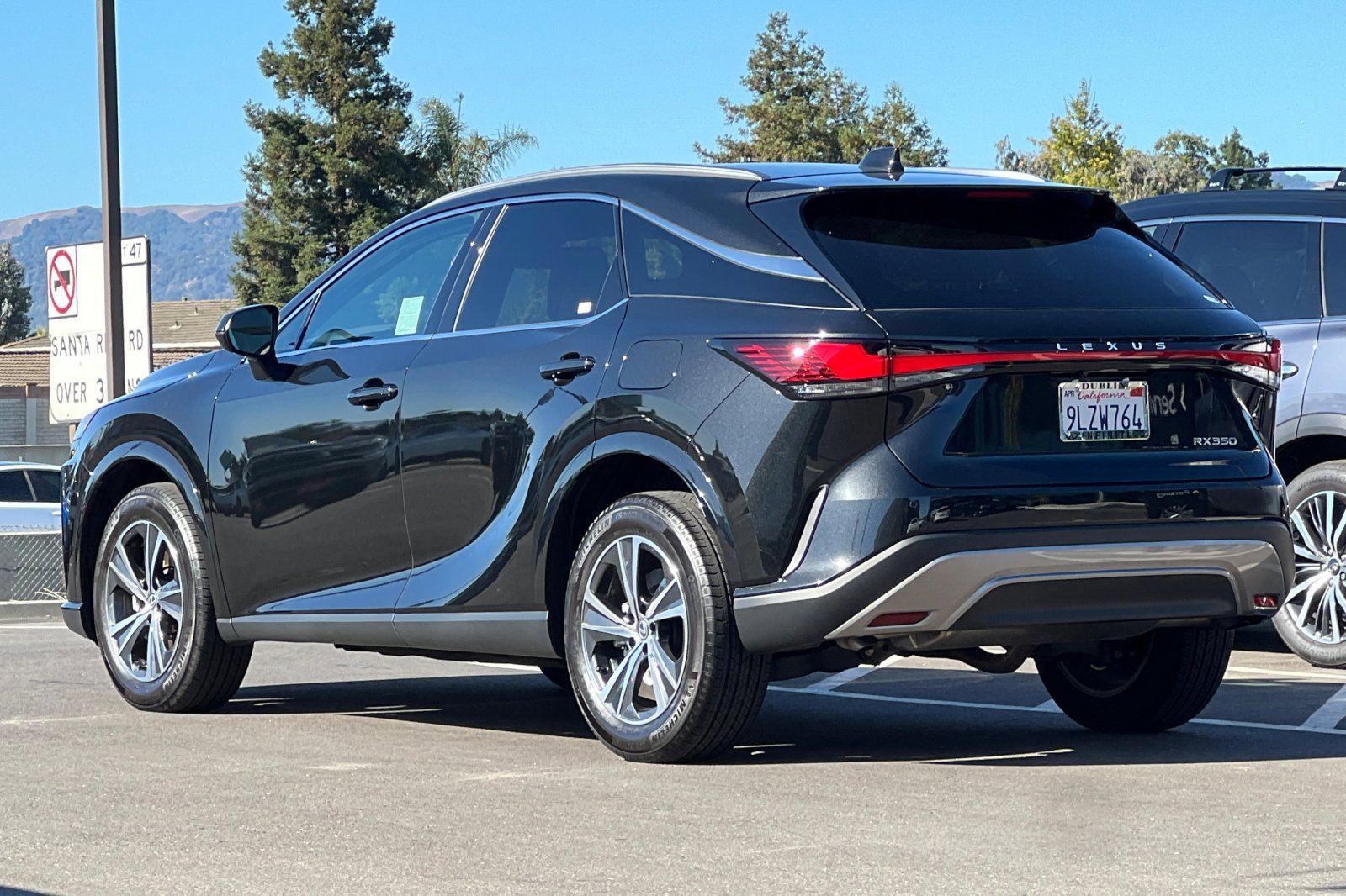 Used 2024 Lexus RX 350 FWD image 6