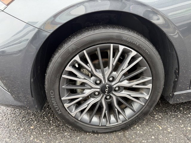 Used 2023 Kia Forte GT-Line w/ GT-Line Premium Package image 10