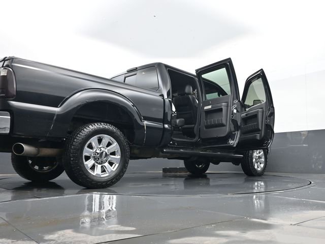 Used 2016 Ford F250 Lariat w/ Chrome Package image 37