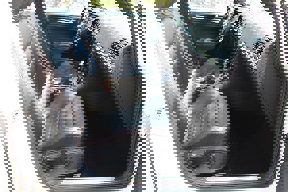 Used 2015 Volkswagen GTI Autobahn image 20