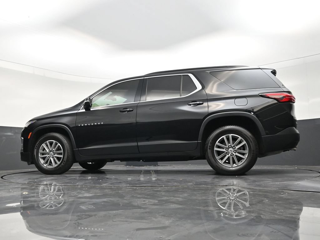 Used 2024 Chevrolet Traverse LT FWD image 18