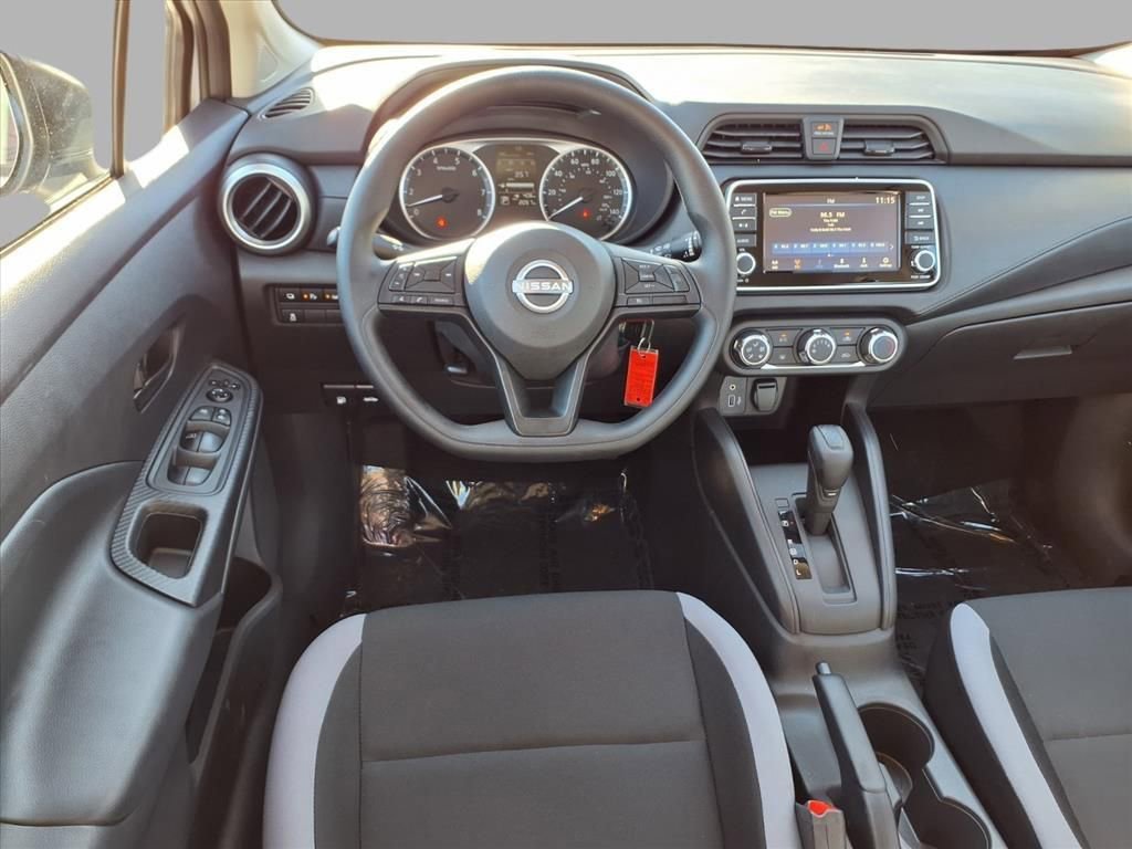 Certified 2025 Nissan Versa S w/ Trunk Package image 4