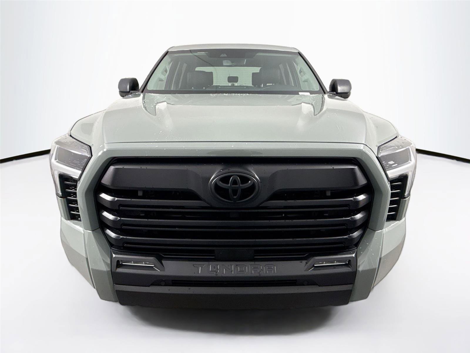 Used 2024 Toyota Tundra SR5 image 3
