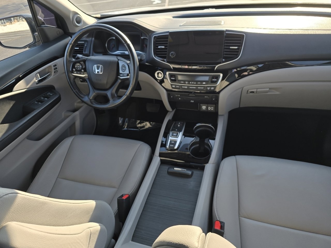 Used 2022 Honda Pilot Touring image 28