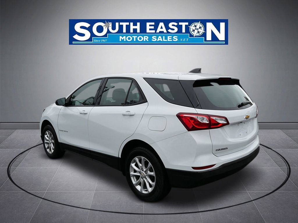 Used 2019 Chevrolet Equinox LS AWD/4WD image 5