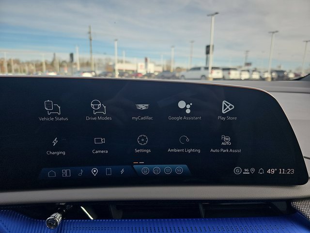 New 2026 Cadillac Optiq Sport 2 image 19