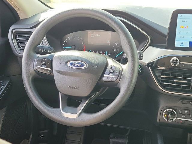 Certified 2020 Ford Escape SE FWD image 18