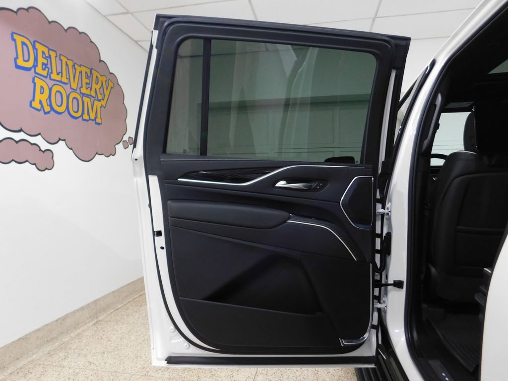 Used 2024 Cadillac Escalade ESV Sport w/ LPO, ONYX Package image 78