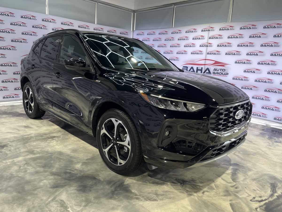 Used 2024 Ford Escape ST-Line Select w/ Tech Pack #1 AWD/4WD image 5