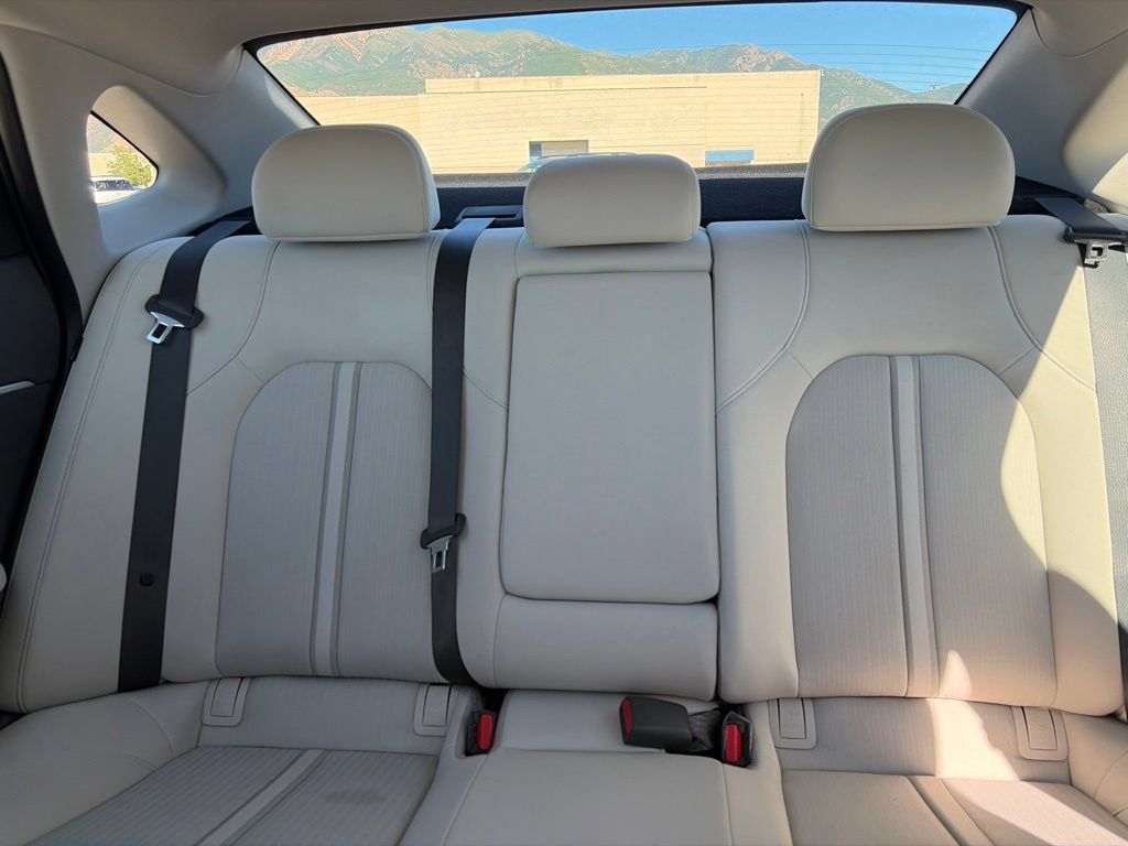 Used 2026 Hyundai Sonata SEL AWD/4WD image 28