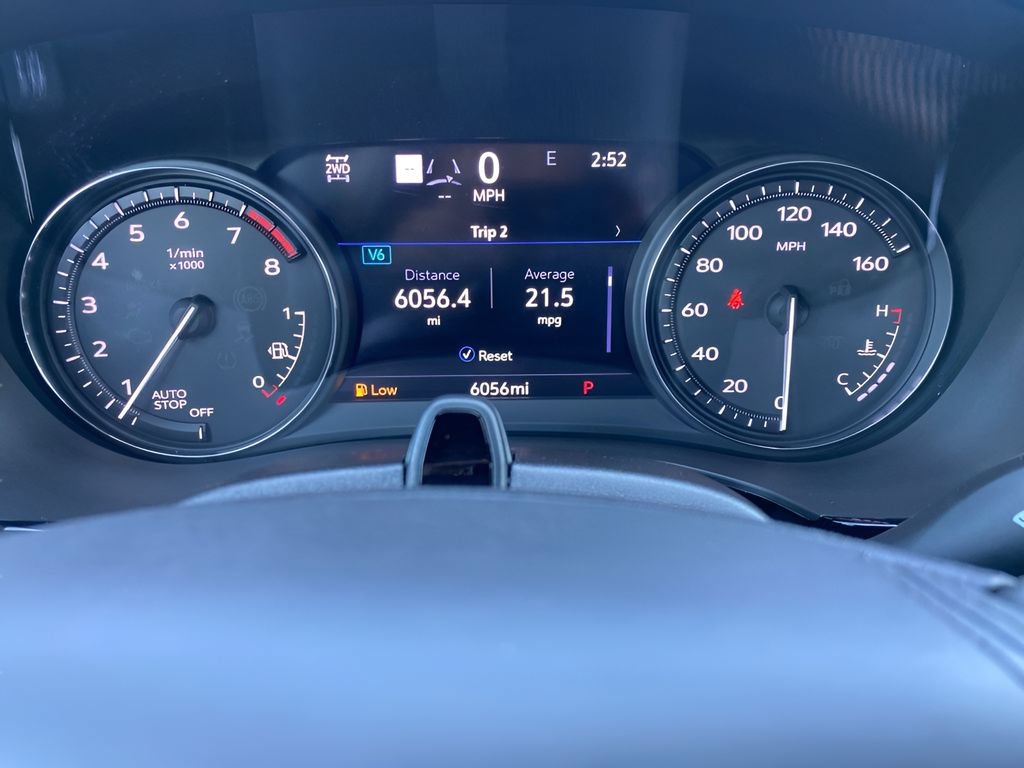Used 2025 Cadillac XT6 Sport w/ Platinum Package AWD/4WD image 23
