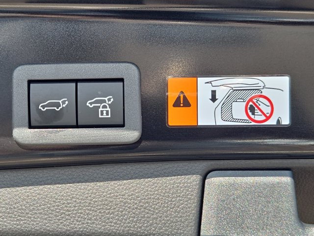 Used 2026 Toyota RAV4 AWD Plug-in Hybrid image 14
