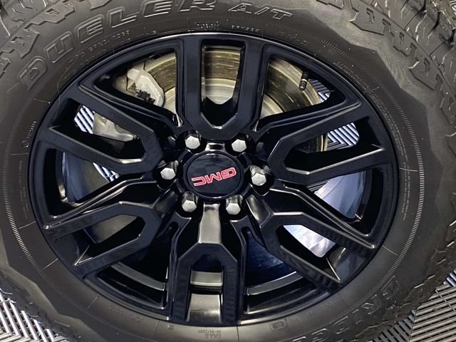 Used 2024 GMC Sierra 1500 Elevation AWD/4WD image 29