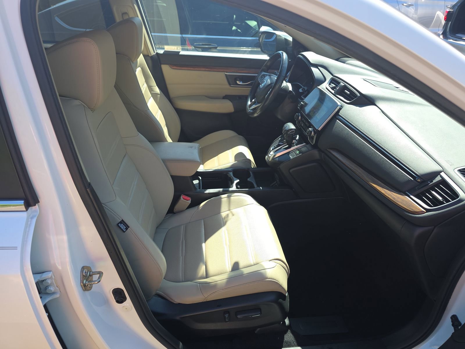 Used 2018 Honda CR-V Touring image 15